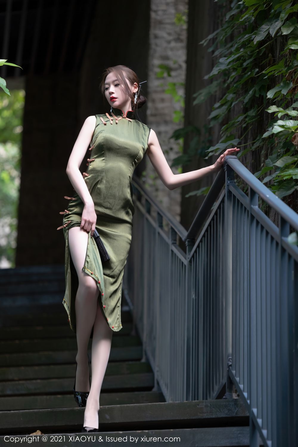 《语画界 梦心玥(Candice) 制服写真 VOL.637》第17张,模特梦心玥(Candice),语画界,制服主题,全套87张
