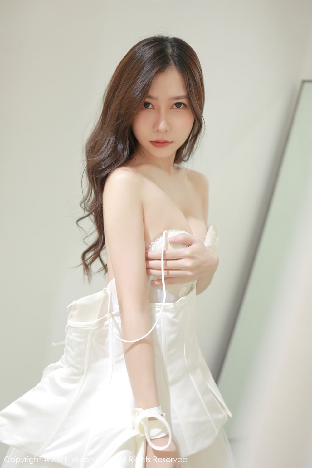《秀人网 尹甜甜(Yi Tian Tian) 婚纱写真 No.4170》第15张,模特尹甜甜(Yi Tian Tian),秀人网,婚纱主题,全套55张