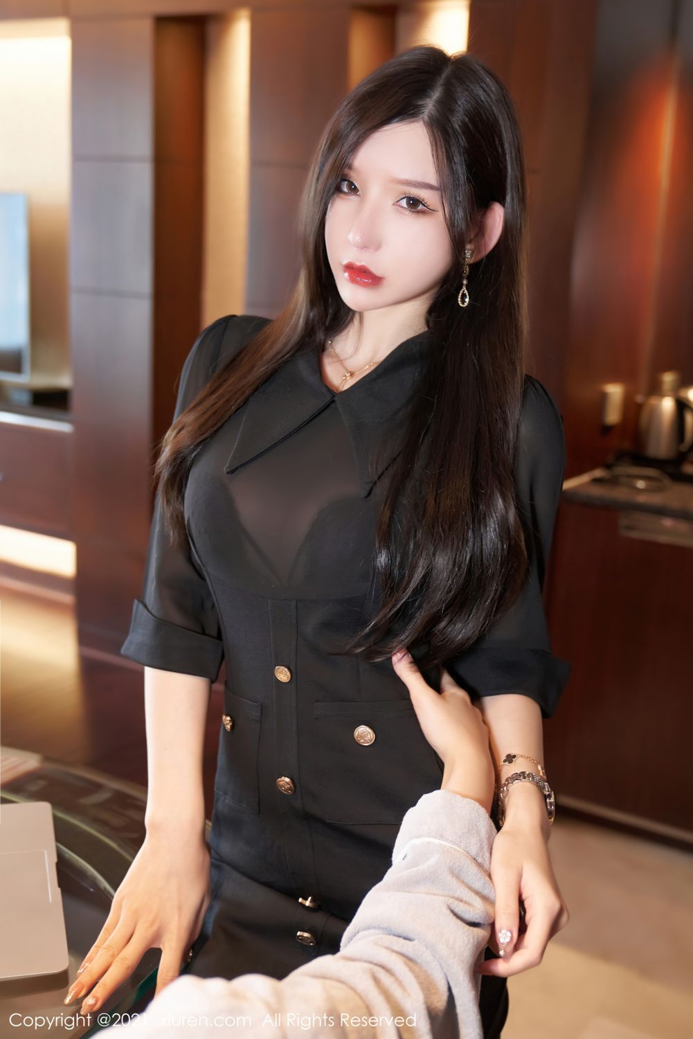 《秀人网 熊佳、周于希dummy(Dummy Zhou) 黑丝写真 No.4193》第1张,模特熊佳、周于希dummy(Dummy Zhou),秀人网,黑丝主题,全套77张