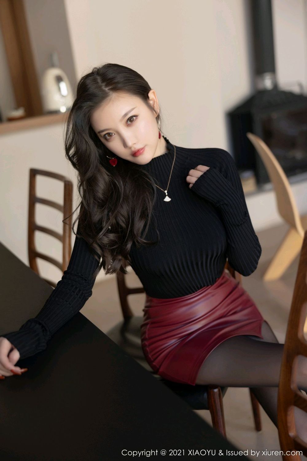 《语画界 芝芝Booty 制服写真 VOL.678》第21张,模特芝芝Booty,语画界,制服主题,全套82张