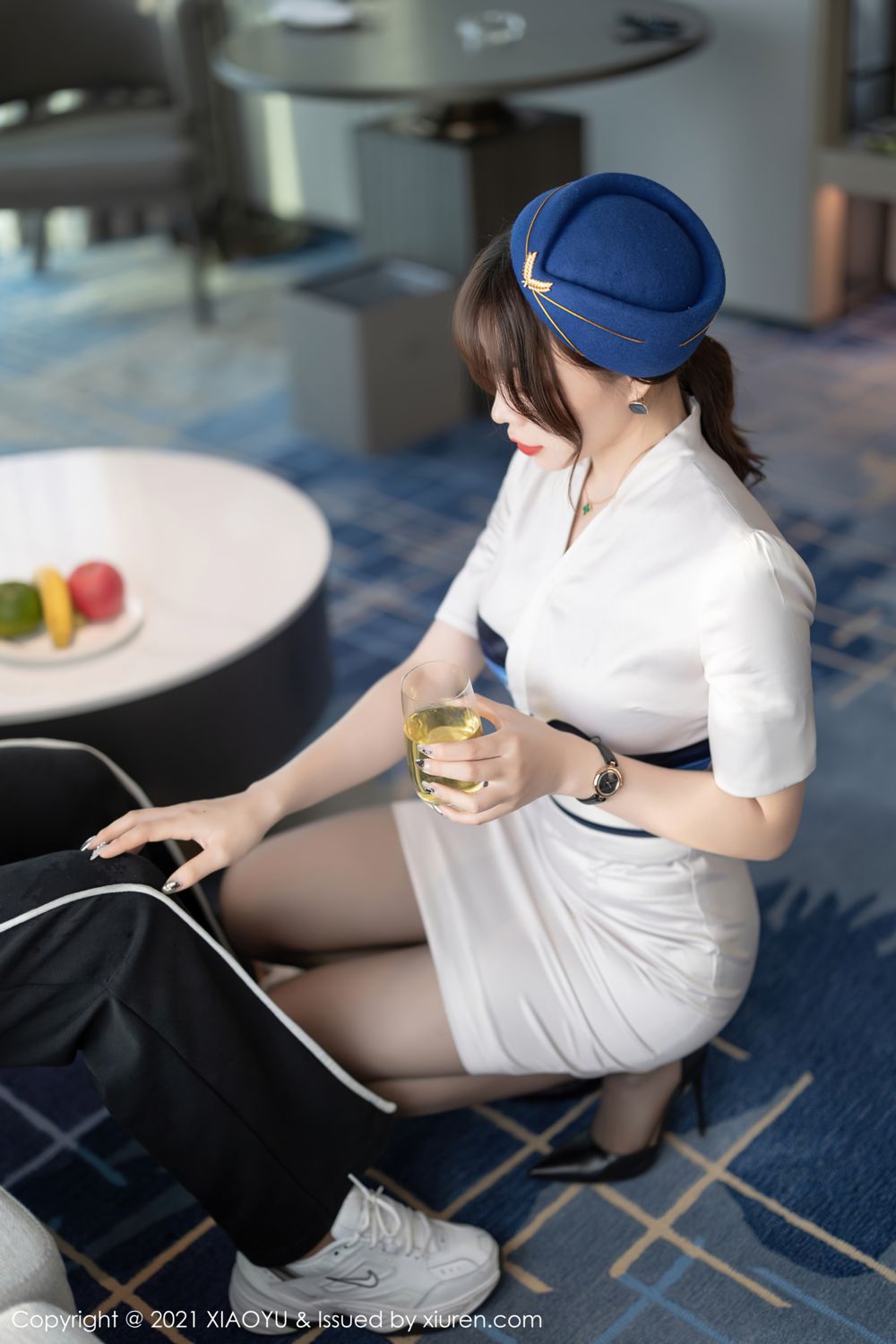 《语画界 程彤颜(GINNNNNNN-) 制服写真 VOL.642》第16张,模特程彤颜(GINNNNNNN-),语画界,制服主题,全套90张