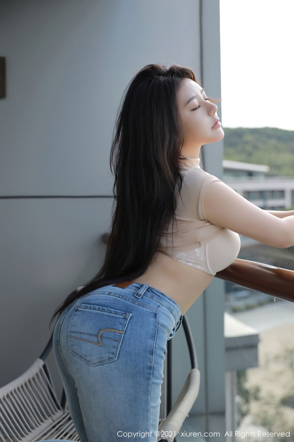 《秀人网 汤曼玲(玛鲁娜) 美臀写真 No.4172》第29张,模特汤曼玲(玛鲁娜),秀人网,美臀主题,全套63张