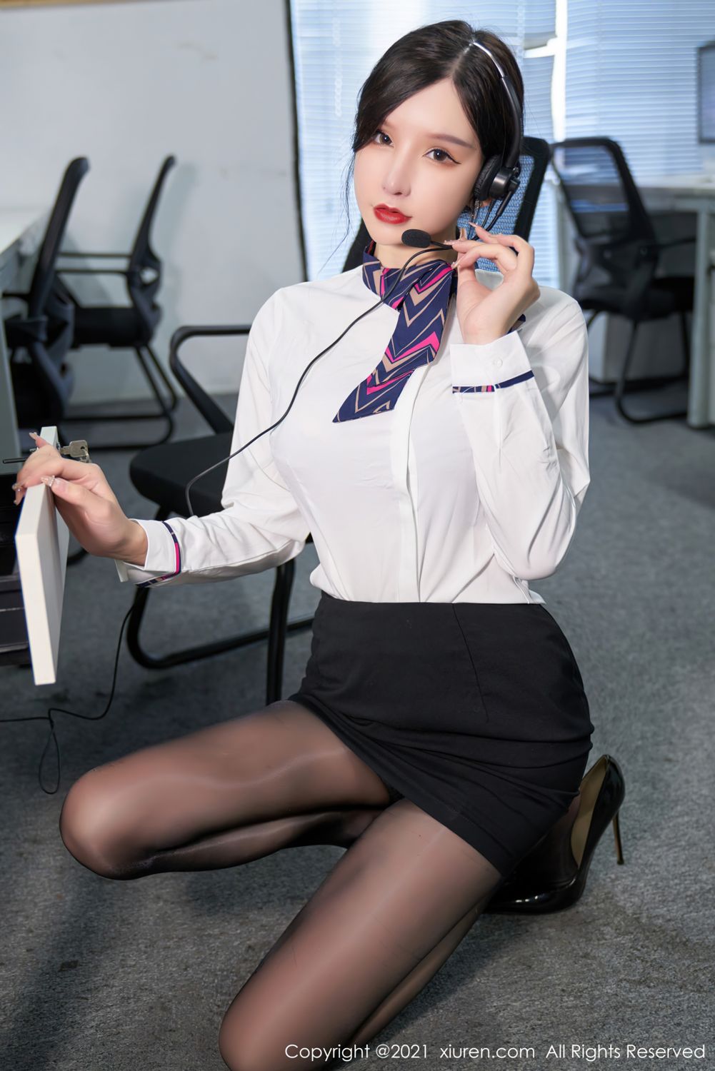 《秀人网 周于希dummy(Dummy Zhou) 黑丝写真 No.4177》第20张,模特周于希dummy(Dummy Zhou),秀人网,黑丝主题,全套78张