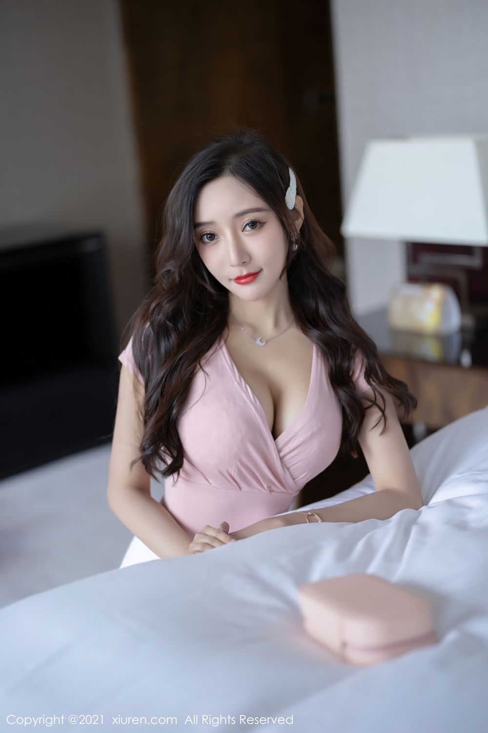 《秀人网 王馨瑶(Yanni) 美腿写真 No.4173》第22张,模特王馨瑶(Yanni),秀人网,美腿主题,全套78张