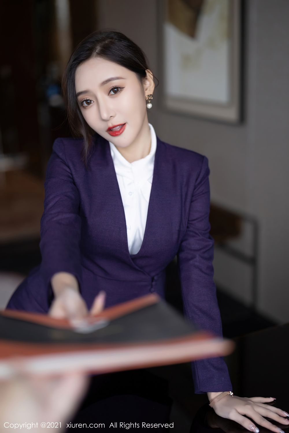 《秀人网 王馨瑶(Yanni)、程程程(Cheng Cheng Cheng) 黑丝写真 No.4184》第16张,模特王馨瑶(Yanni)、程程程(Cheng Cheng Cheng),秀人网,黑丝主题,全套85张