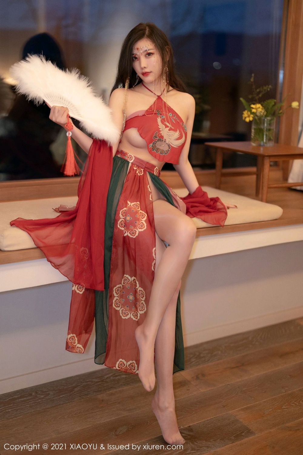 《语画界 鱼子酱fish(Yu Zi Jiang Fish) 制服写真 VOL.688》第3张,模特鱼子酱fish(Yu Zi Jiang Fish),语画界,制服主题,全套83张