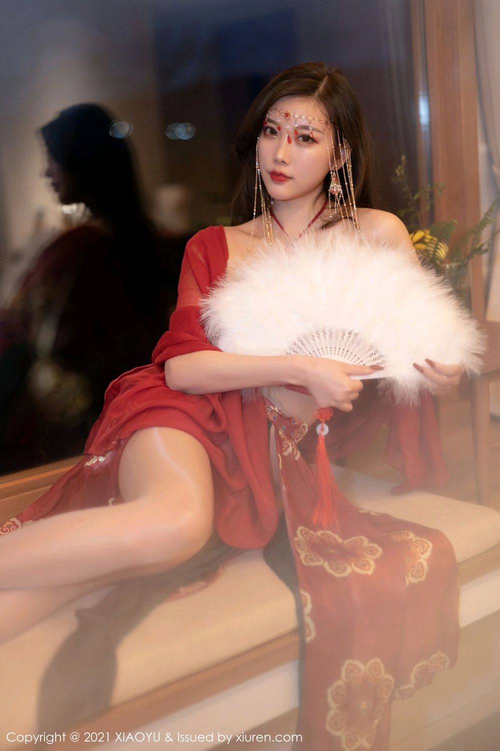 《语画界 鱼子酱fish(Yu Zi Jiang Fish) 制服写真 VOL.688》第9张,模特鱼子酱fish(Yu Zi Jiang Fish),语画界,制服主题,全套83张