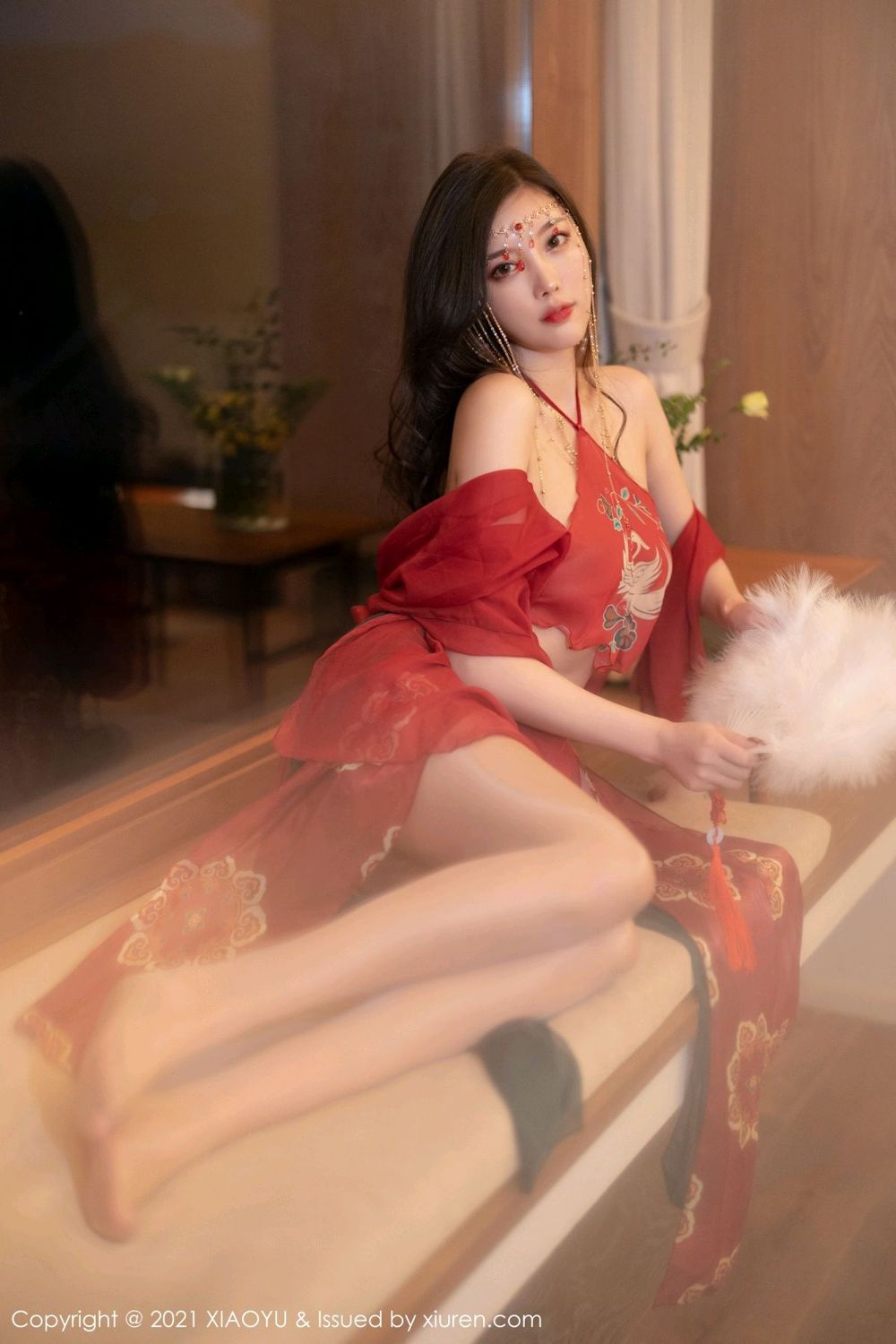 《语画界 鱼子酱fish(Yu Zi Jiang Fish) 制服写真 VOL.688》第11张,模特鱼子酱fish(Yu Zi Jiang Fish),语画界,制服主题,全套83张