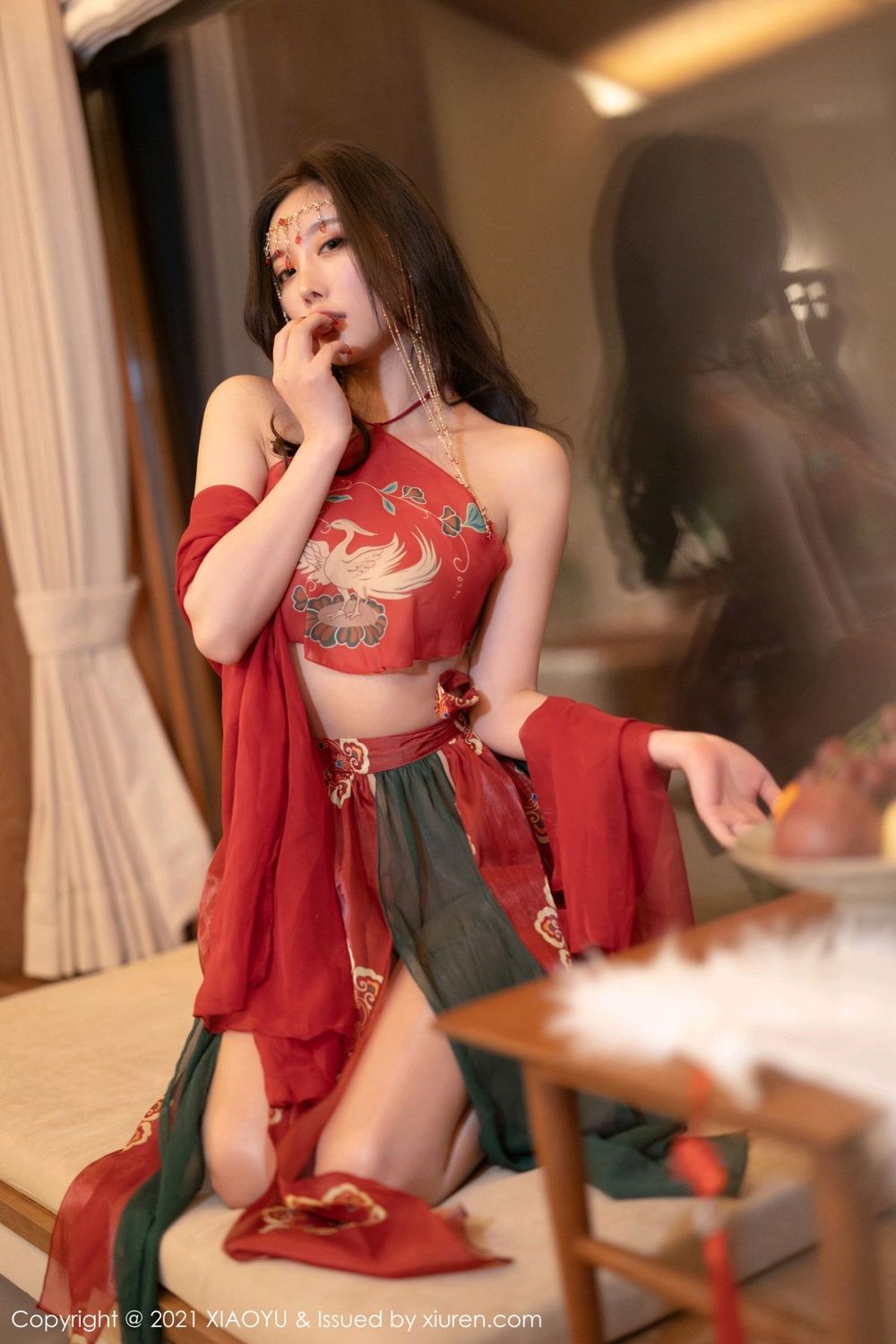 《语画界 鱼子酱fish(Yu Zi Jiang Fish) 制服写真 VOL.688》第23张,模特鱼子酱fish(Yu Zi Jiang Fish),语画界,制服主题,全套83张
