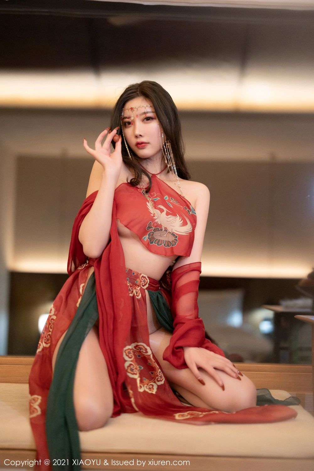 《语画界 鱼子酱fish(Yu Zi Jiang Fish) 制服写真 VOL.688》第25张,模特鱼子酱fish(Yu Zi Jiang Fish),语画界,制服主题,全套83张