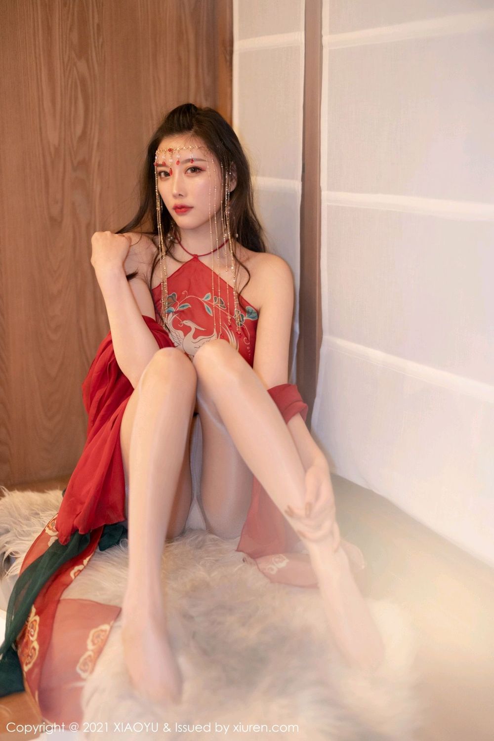 《语画界 鱼子酱fish(Yu Zi Jiang Fish) 制服写真 VOL.688》第28张，模特鱼子酱fish(Yu Zi Jiang Fish)，语画界，制服主题，全套83张
