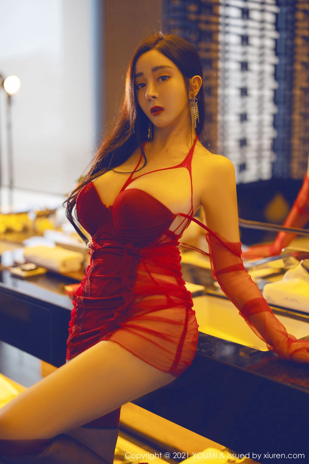 《尤蜜荟 允薾(Yun Er) 制服写真 VOL.711》第25张,模特允薾(Yun Er),尤蜜荟,制服主题,全套70张