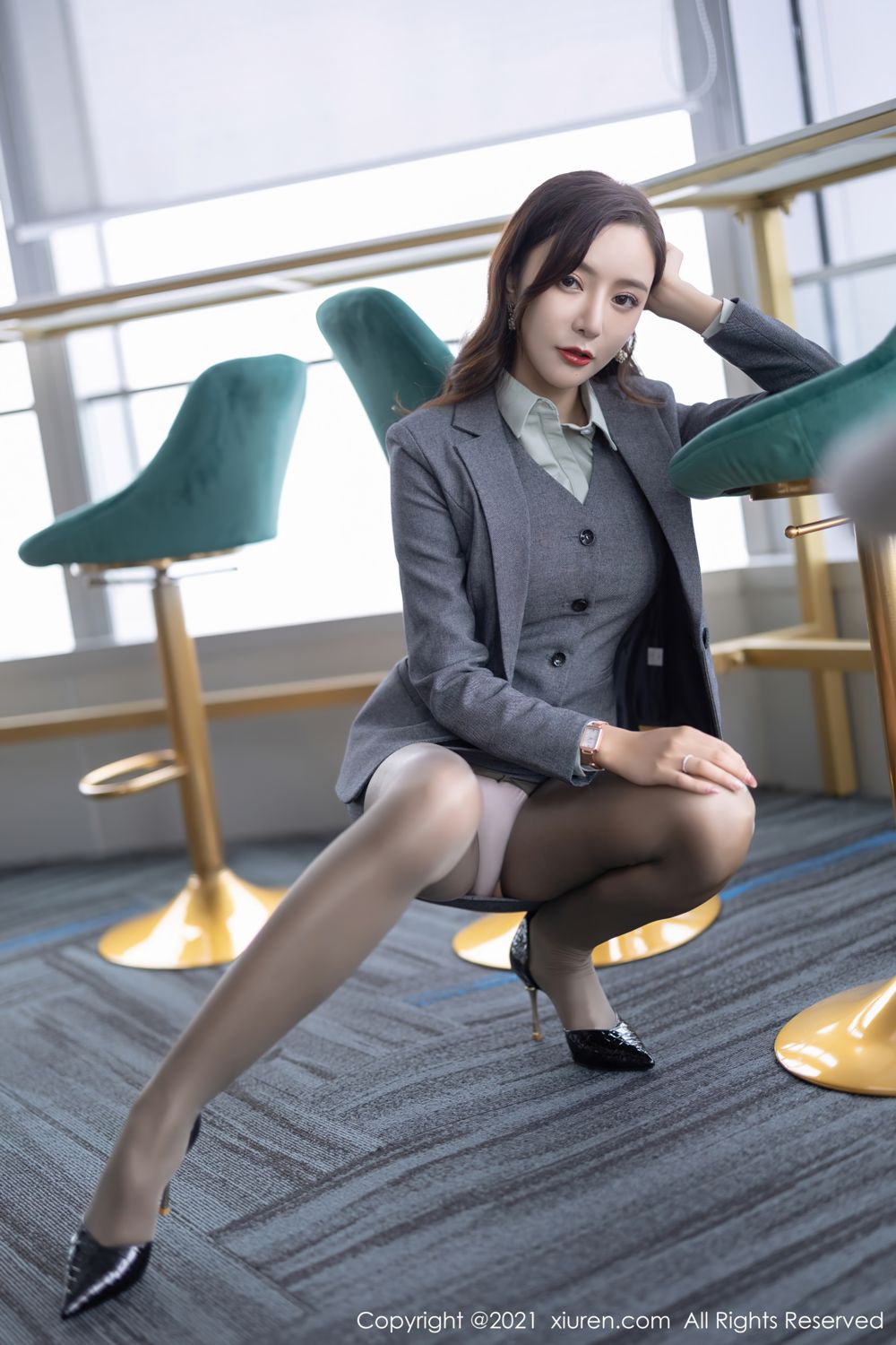 《秀人网 王馨瑶(Yanni) 黑丝写真 No.4251》第21张,模特王馨瑶(Yanni),秀人网,黑丝主题,全套80张