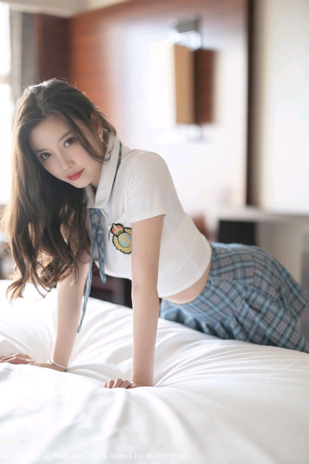 《语画界 杨晨晨 制服写真 VOL.692》第16张,模特杨晨晨,语画界,制服主题,全套100张