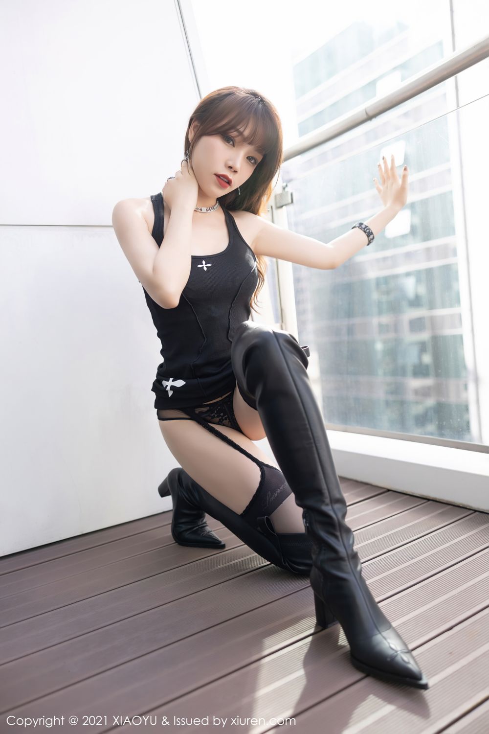 《语画界 芝芝Booty 制服写真 VOL.659》第18张，模特芝芝Booty，语画界，制服主题，全套93张