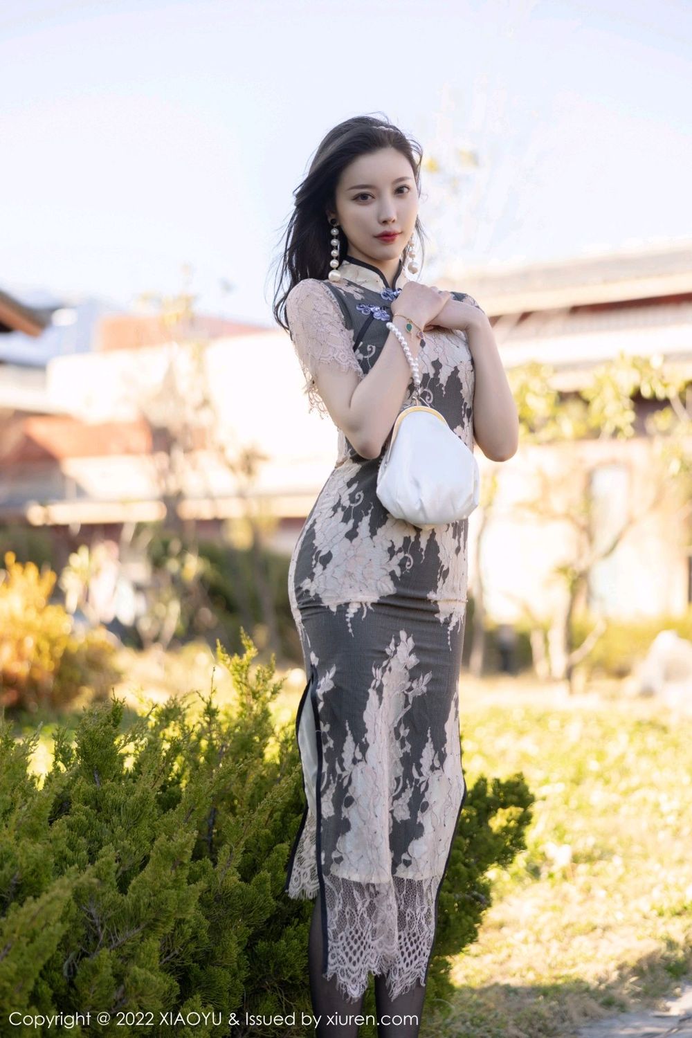 《语画界 杨晨晨 制服写真 VOL.697》第1张,模特杨晨晨,语画界,制服主题,全套84张