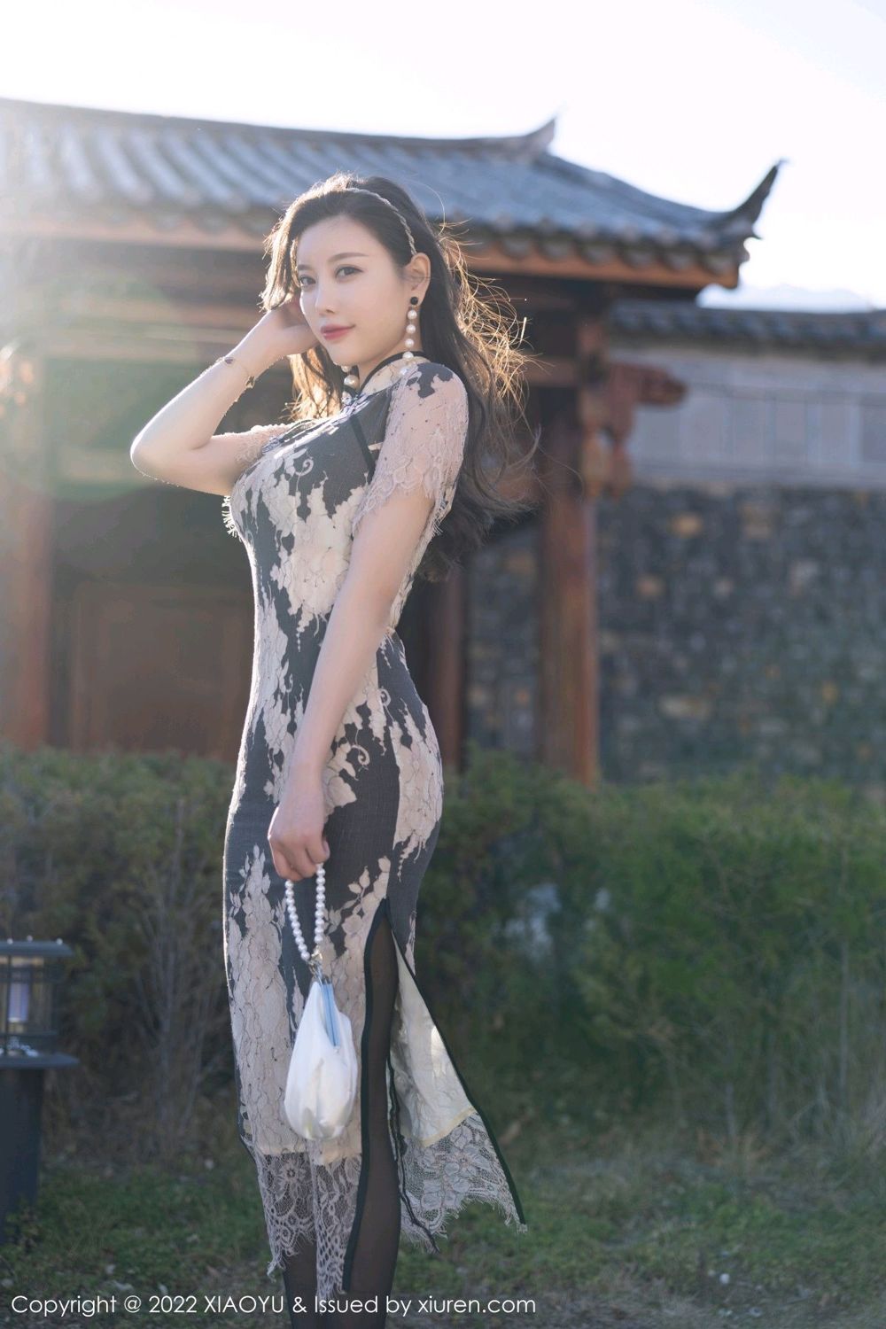 《语画界 杨晨晨 制服写真 VOL.697》第11张,模特杨晨晨,语画界,制服主题,全套84张