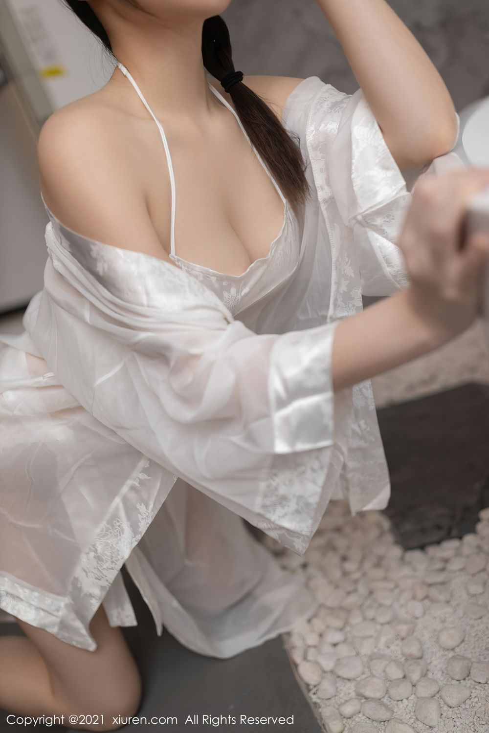 《秀人网 鱼子酱fish(Yu Zi Jiang Fish) 浴室写真 No.4326》第18张,模特鱼子酱fish(Yu Zi Jiang Fish),秀人网,浴室主题,全套80张