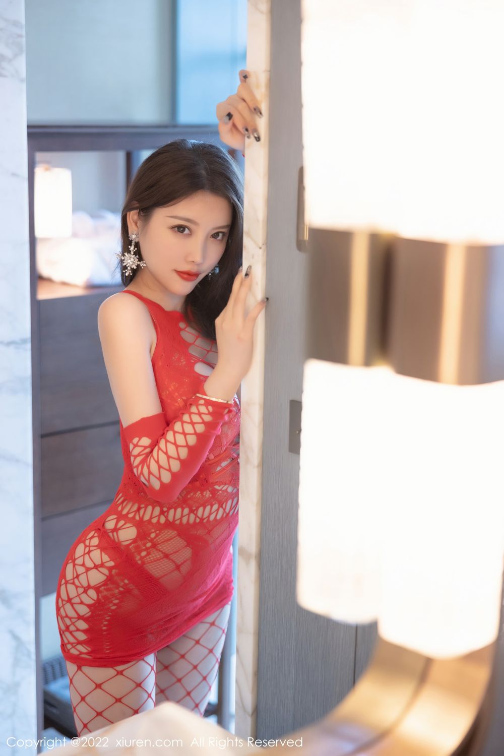 《秀人网 杨晨晨 性感写真 No.4424》第40张,模特杨晨晨,秀人网,性感主题,全套73张