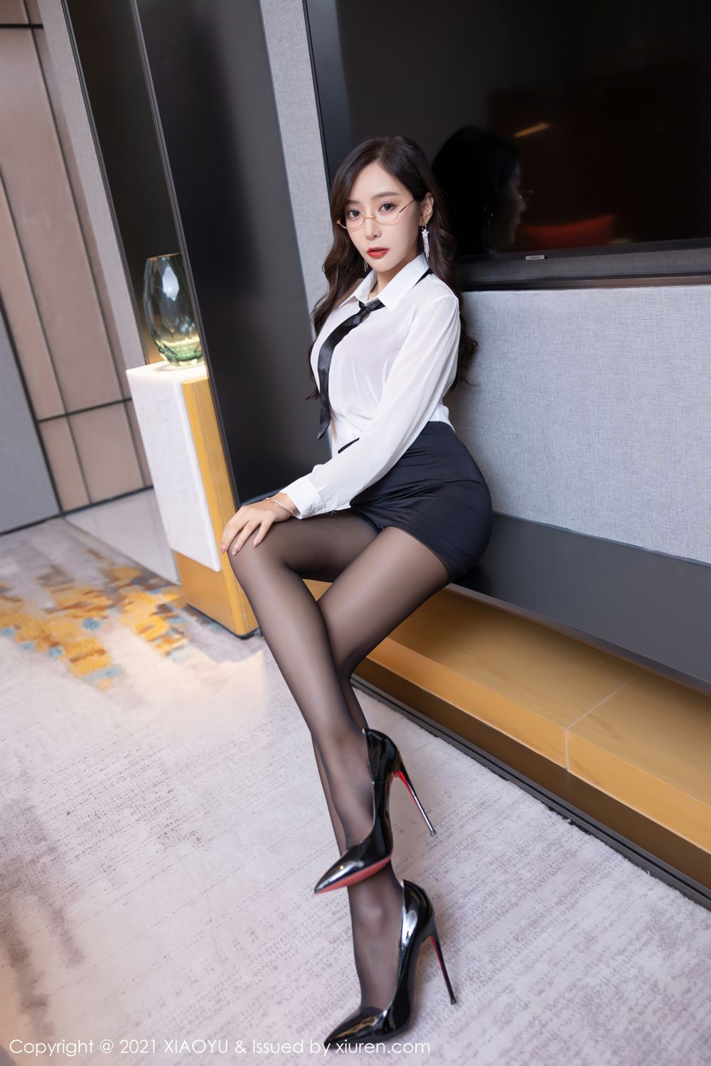 《语画界 王馨瑶(Yanni) 制服写真 VOL.665》第8张,模特王馨瑶(Yanni),语画界,制服主题,全套85张
