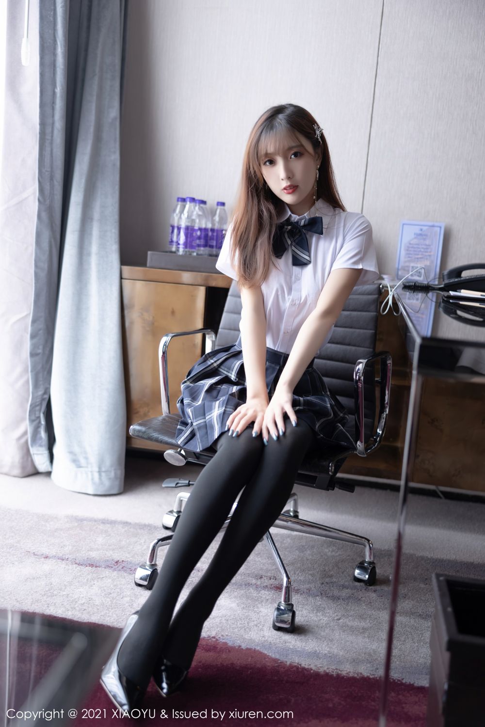 《语画界 林星阑(Lin Xing Lan) 制服写真 VOL.667》第6张,模特林星阑(Lin Xing Lan),语画界,制服主题,全套100张