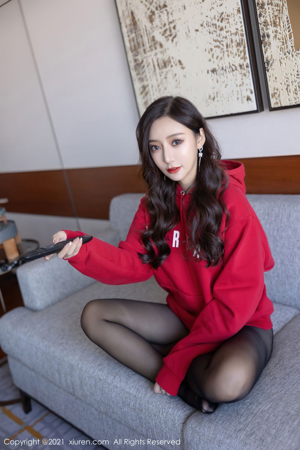 《秀人网 王馨瑶(Yanni) 黑丝写真 No.4356》第19张，模特王馨瑶(Yanni)，秀人网，黑丝主题，全套82张