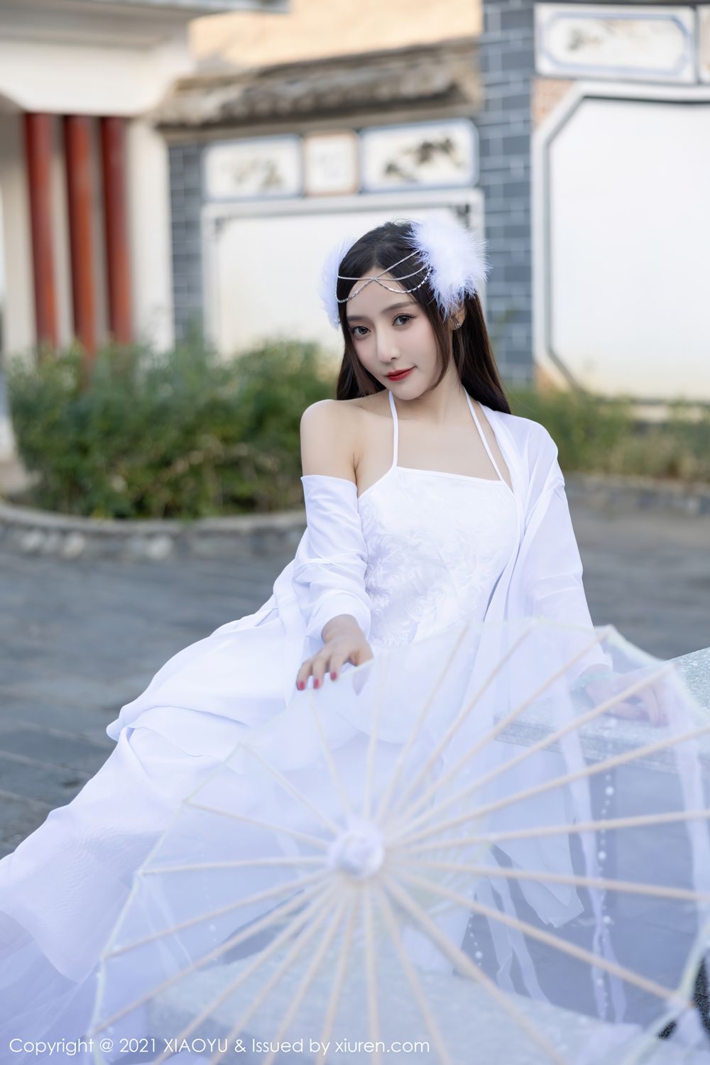 《语画界 王馨瑶(Yanni) 制服写真 VOL.672》第2张，模特王馨瑶(Yanni)，语画界，制服主题，全套71张