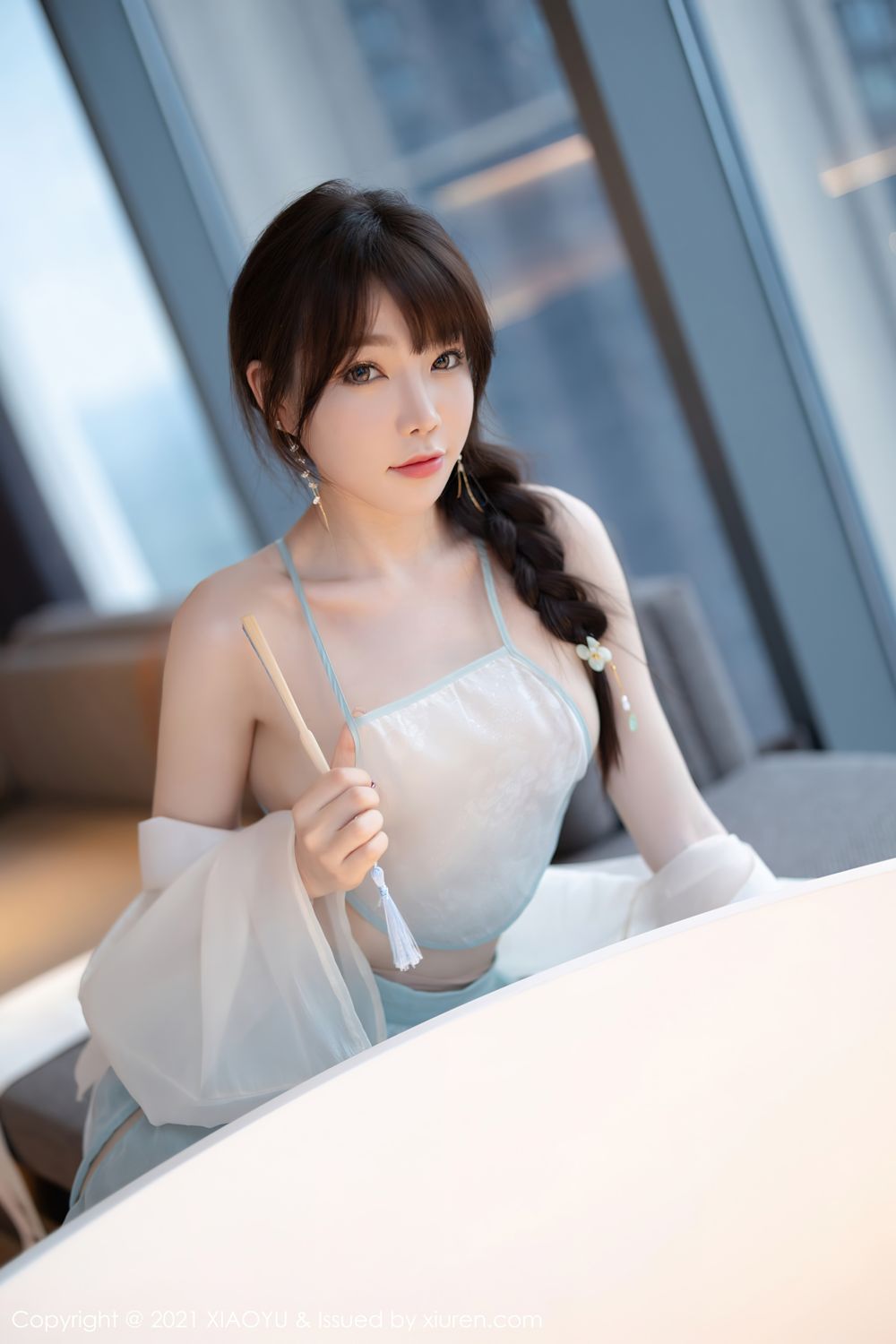 《语画界 熊佳 制服写真 VOL.679》第30张，模特熊佳，语画界，制服主题，全套95张