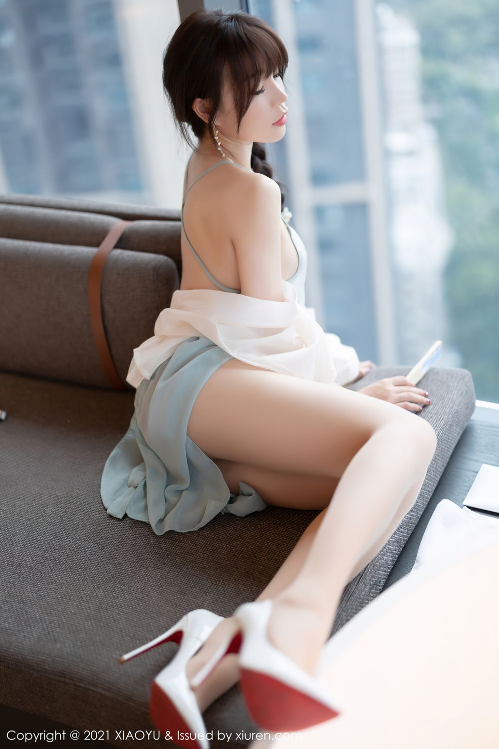 《语画界 熊佳 制服写真 VOL.679》第36张，模特熊佳，语画界，制服主题，全套95张