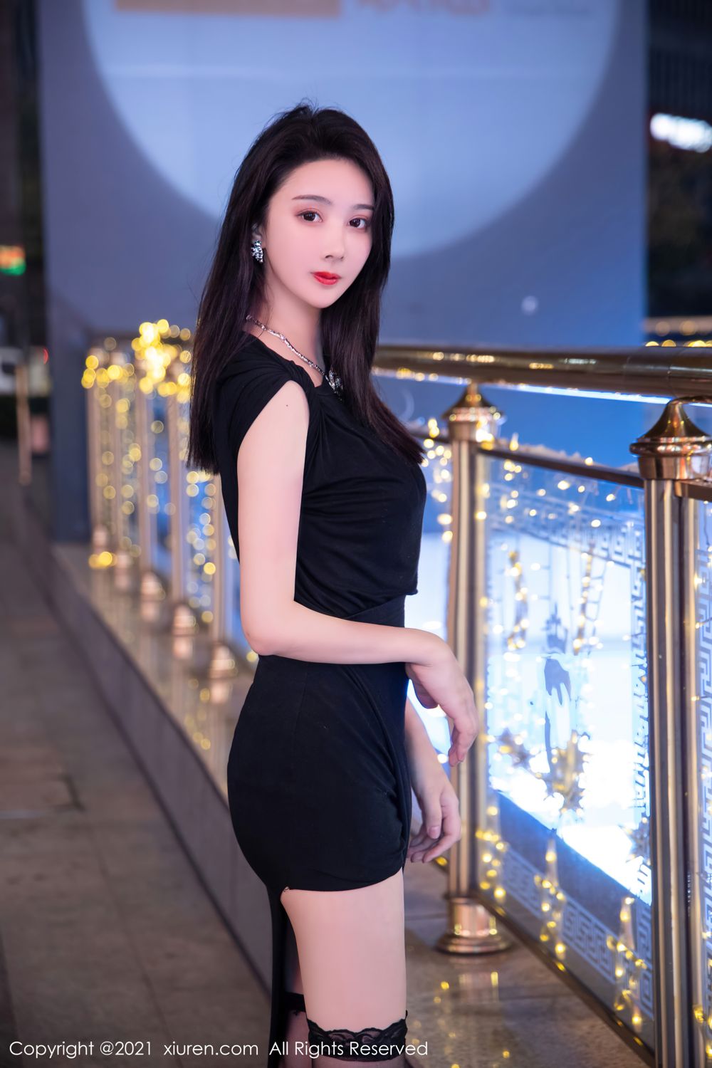 《秀人网 Summer宝宝 黑丝写真 No.4400》第2张,模特Summer宝宝,秀人网,黑丝主题,全套60张