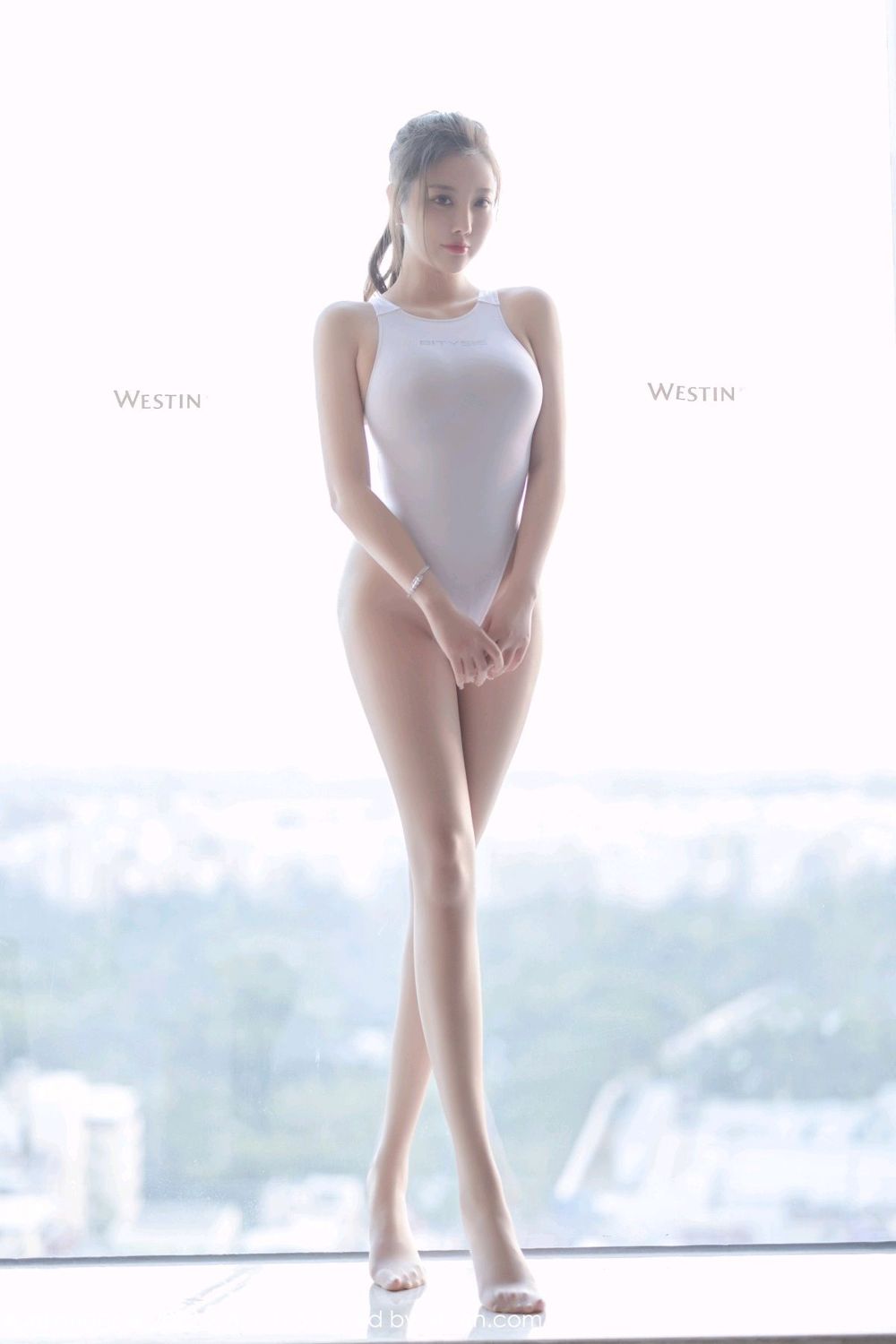 《语画界 杨晨晨 制服写真 VOL.714》第72张,模特杨晨晨,语画界,制服主题,全套100张