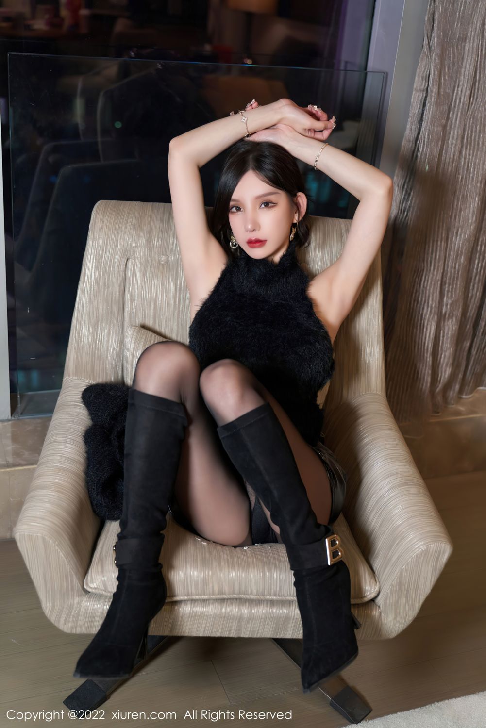 《秀人网 周于希dummy(Dummy Zhou)、许诺Sabrina(Sabrina) 黑丝写真 No.4437》第34张,模特周于希dummy(Dummy Zhou)、许诺Sabrina(Sabrina),秀人网,黑丝主题,全套79张