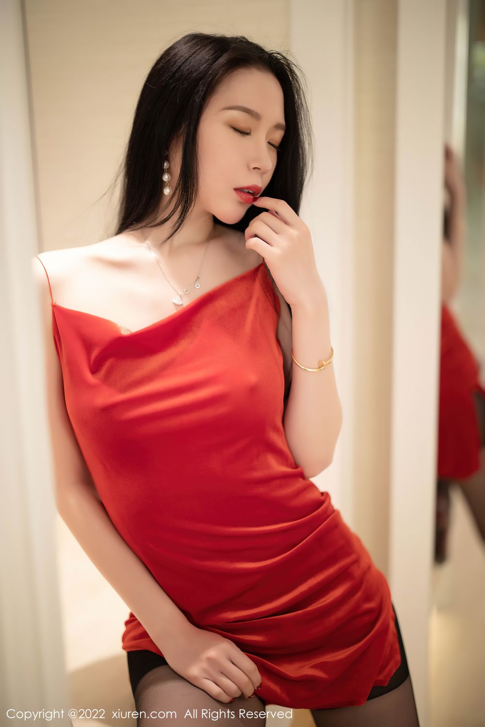 《秀人网 梦心玥(Candice) 黑丝写真 No.4443》第19张,模特梦心玥(Candice),秀人网,黑丝主题,全套96张