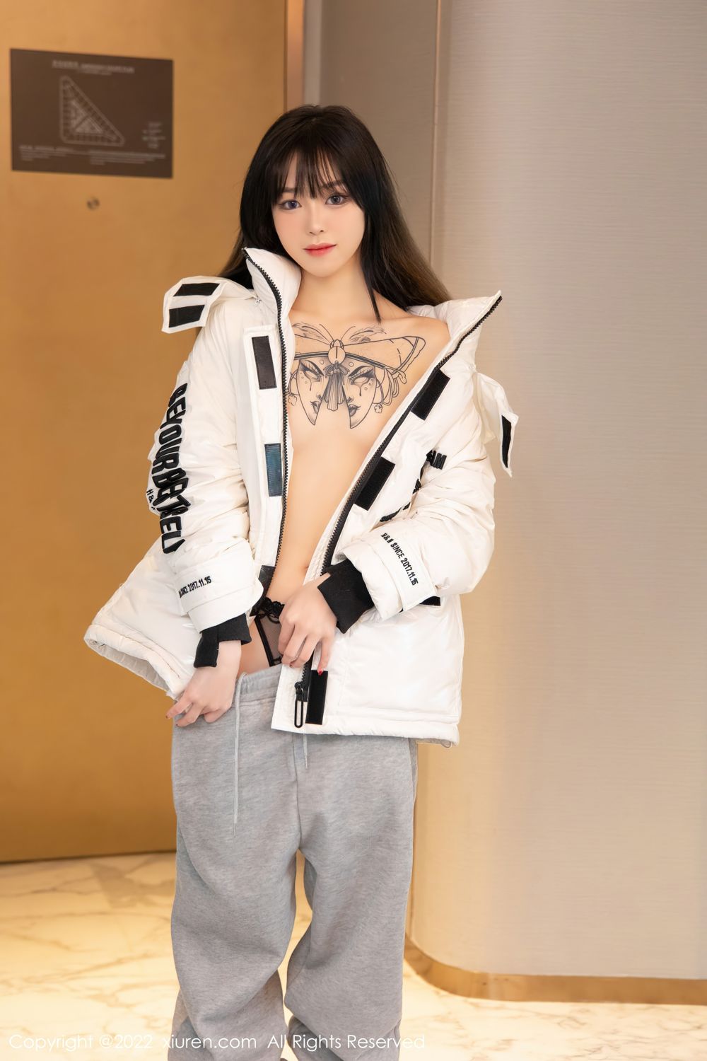 《秀人网 小奶瓶呜呜(Xiao Nai Ping Wu Wu) 内衣写真 No.4470》第12张,模特小奶瓶呜呜(Xiao Nai Ping Wu Wu),秀人网,内衣主题,全套78张
