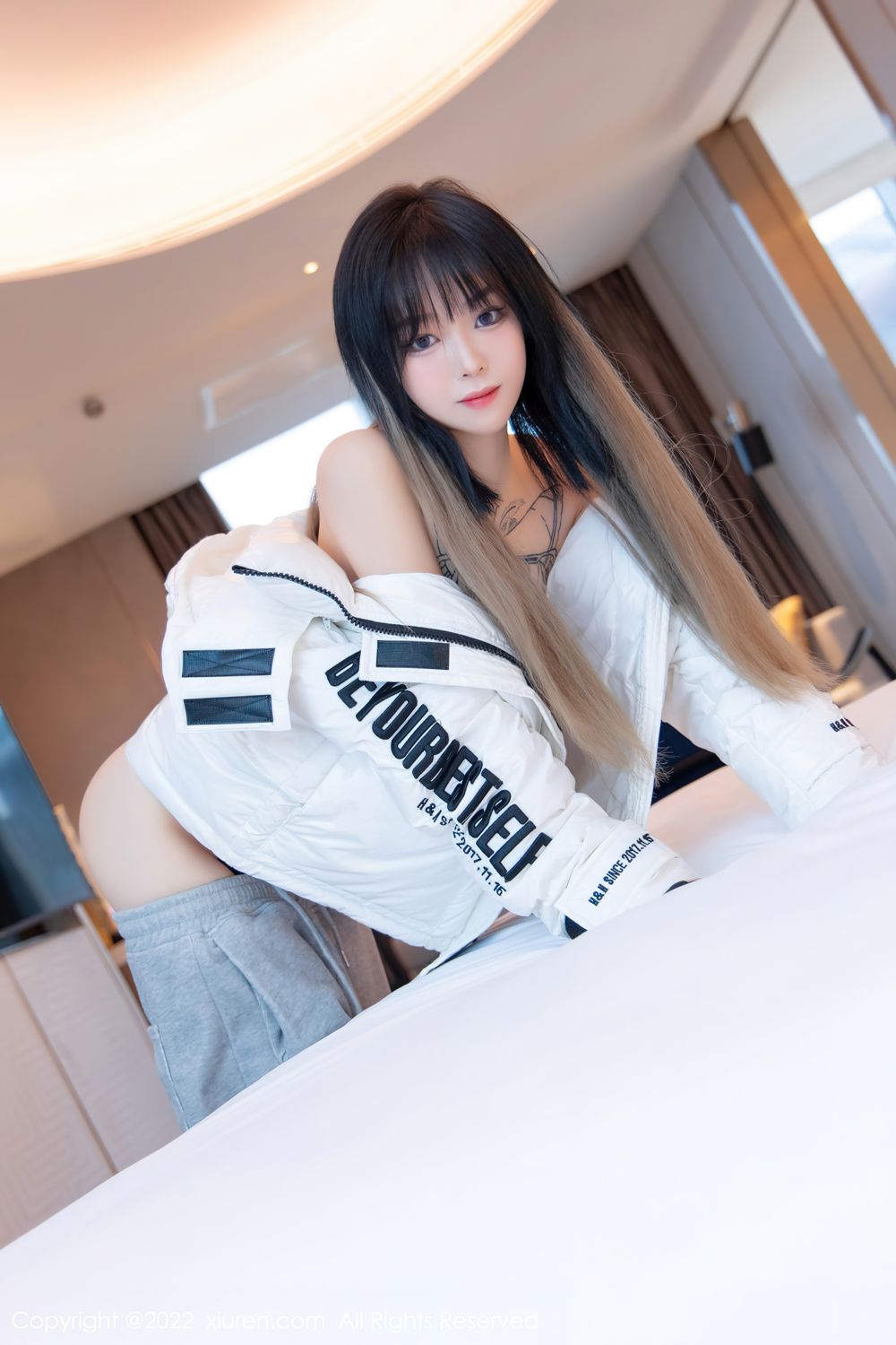 《秀人网 小奶瓶呜呜(Xiao Nai Ping Wu Wu) 内衣写真 No.4470》第21张,模特小奶瓶呜呜(Xiao Nai Ping Wu Wu),秀人网,内衣主题,全套78张