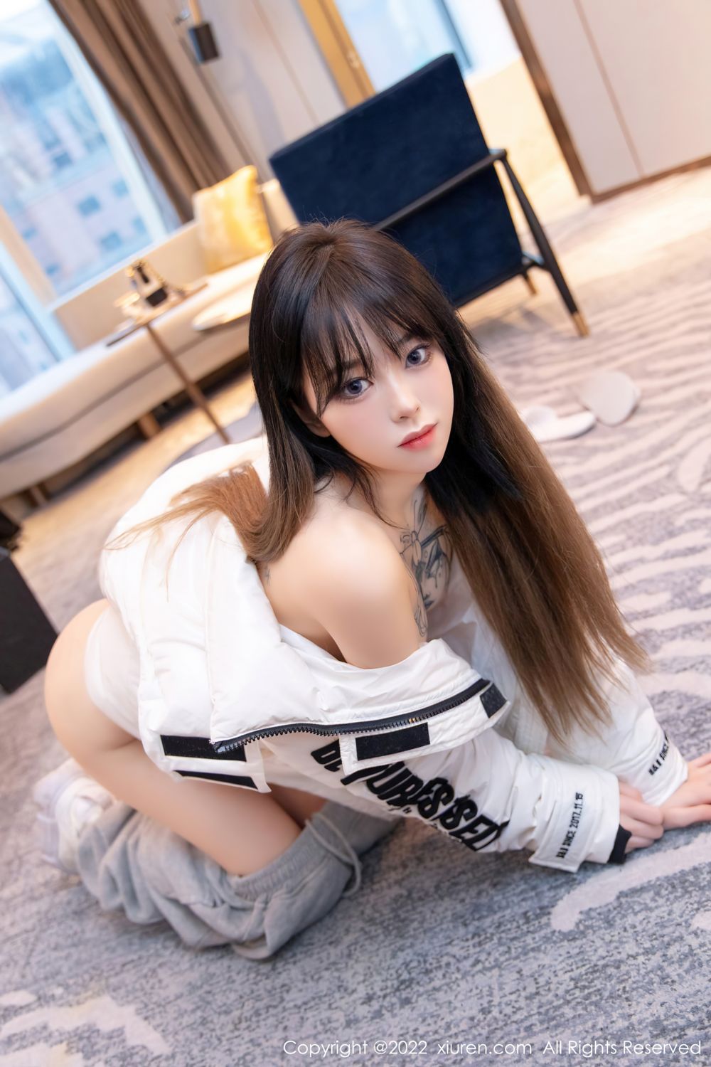 《秀人网 小奶瓶呜呜(Xiao Nai Ping Wu Wu) 内衣写真 No.4470》第57张,模特小奶瓶呜呜(Xiao Nai Ping Wu Wu),秀人网,内衣主题,全套78张
