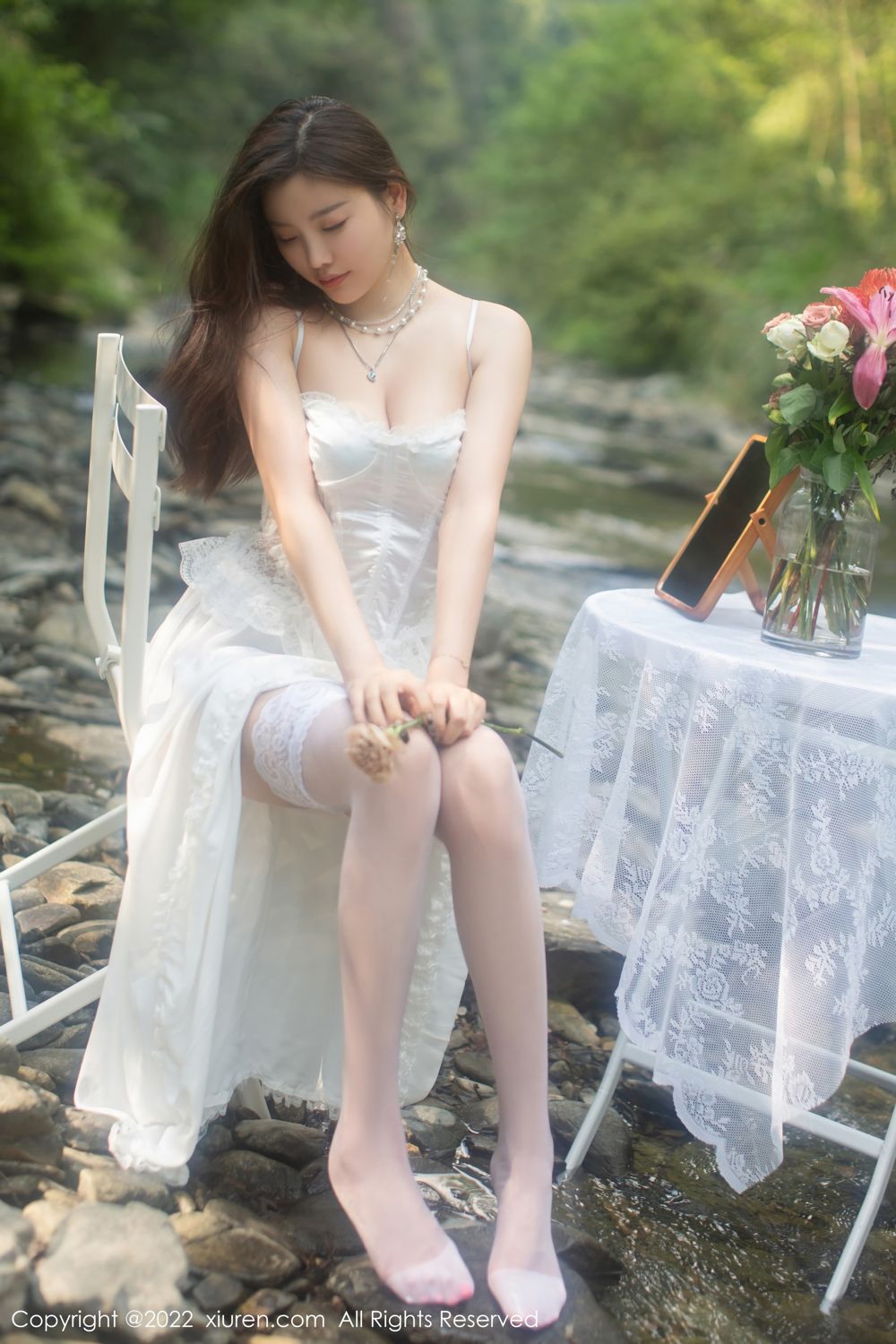 《秀人网 杨晨晨 户外写真 No.4564》第8张,模特杨晨晨,秀人网,户外主题,全套86张