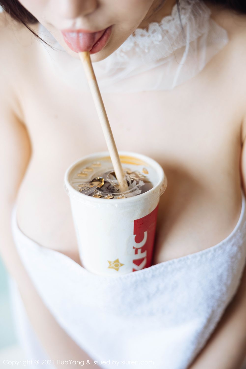 《花漾 朱可(barbie可儿) 制服写真 VOL.477》第49张,模特朱可(barbie可儿),花漾,制服主题,全套52张