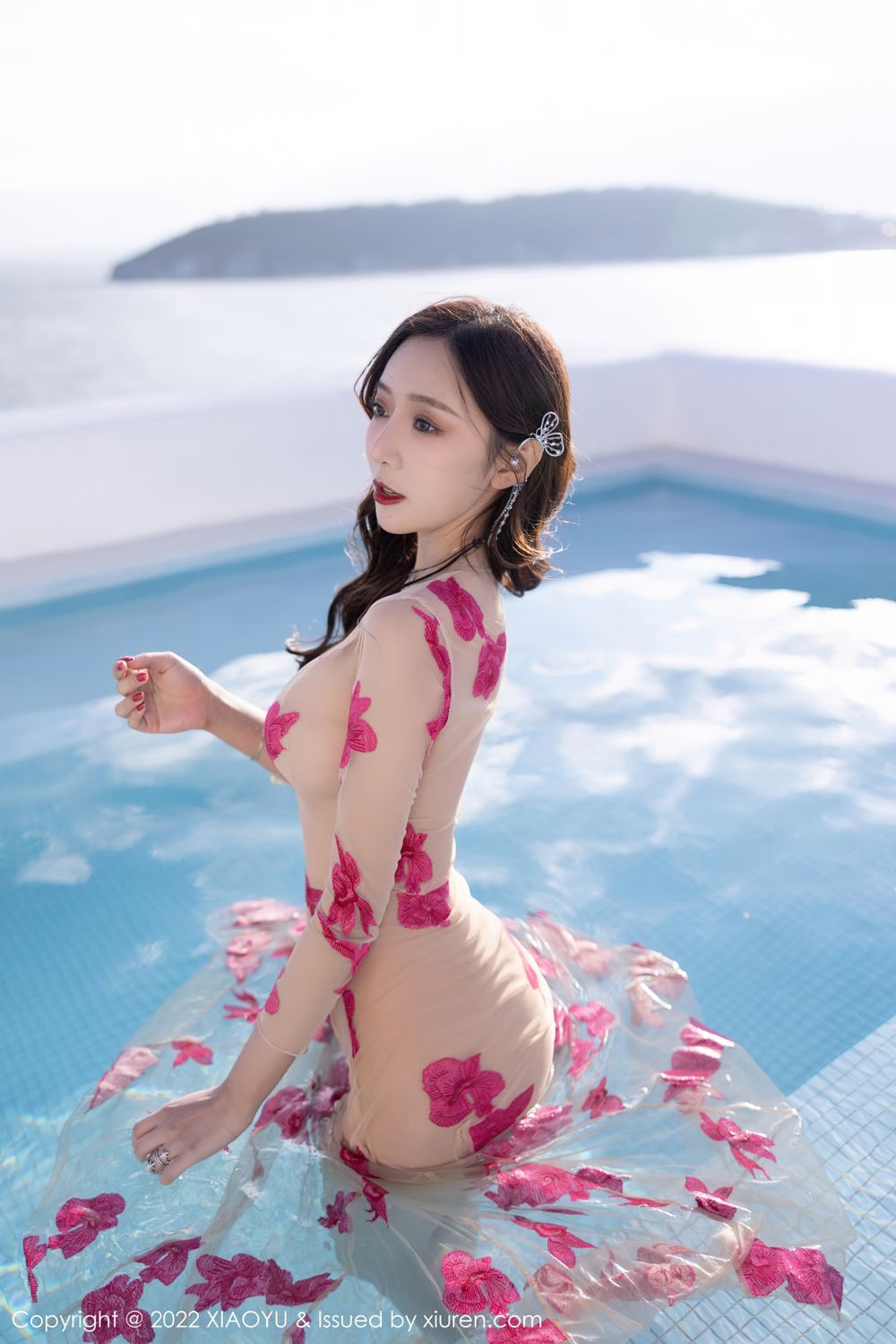 《语画界 王馨瑶(Yanni) 制服写真 VOL.691》第32张,模特王馨瑶(Yanni),语画界,制服主题,全套70张