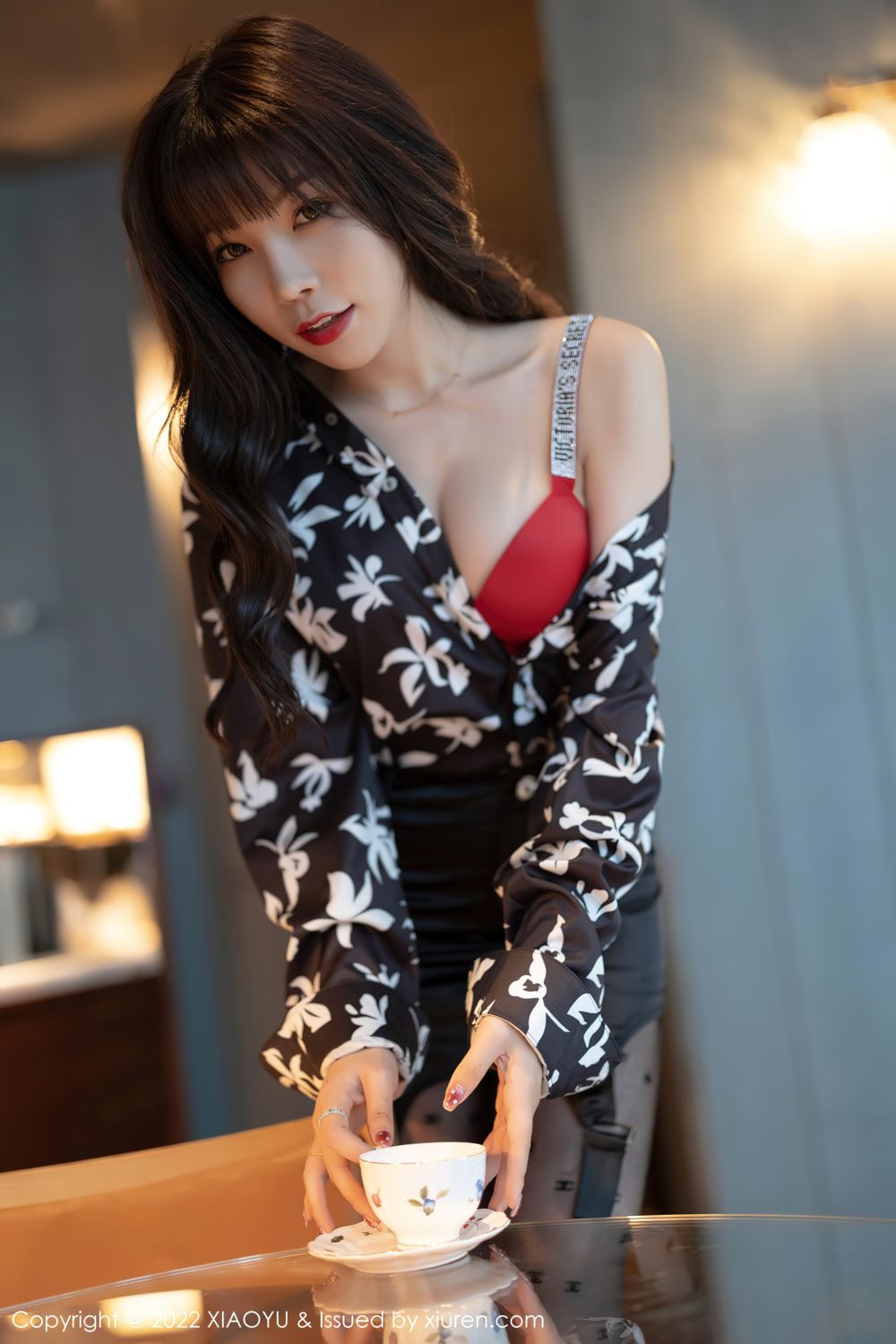 《语画界 芝芝Booty 制服写真 VOL.693》第32张,模特芝芝Booty,语画界,制服主题,全套86张