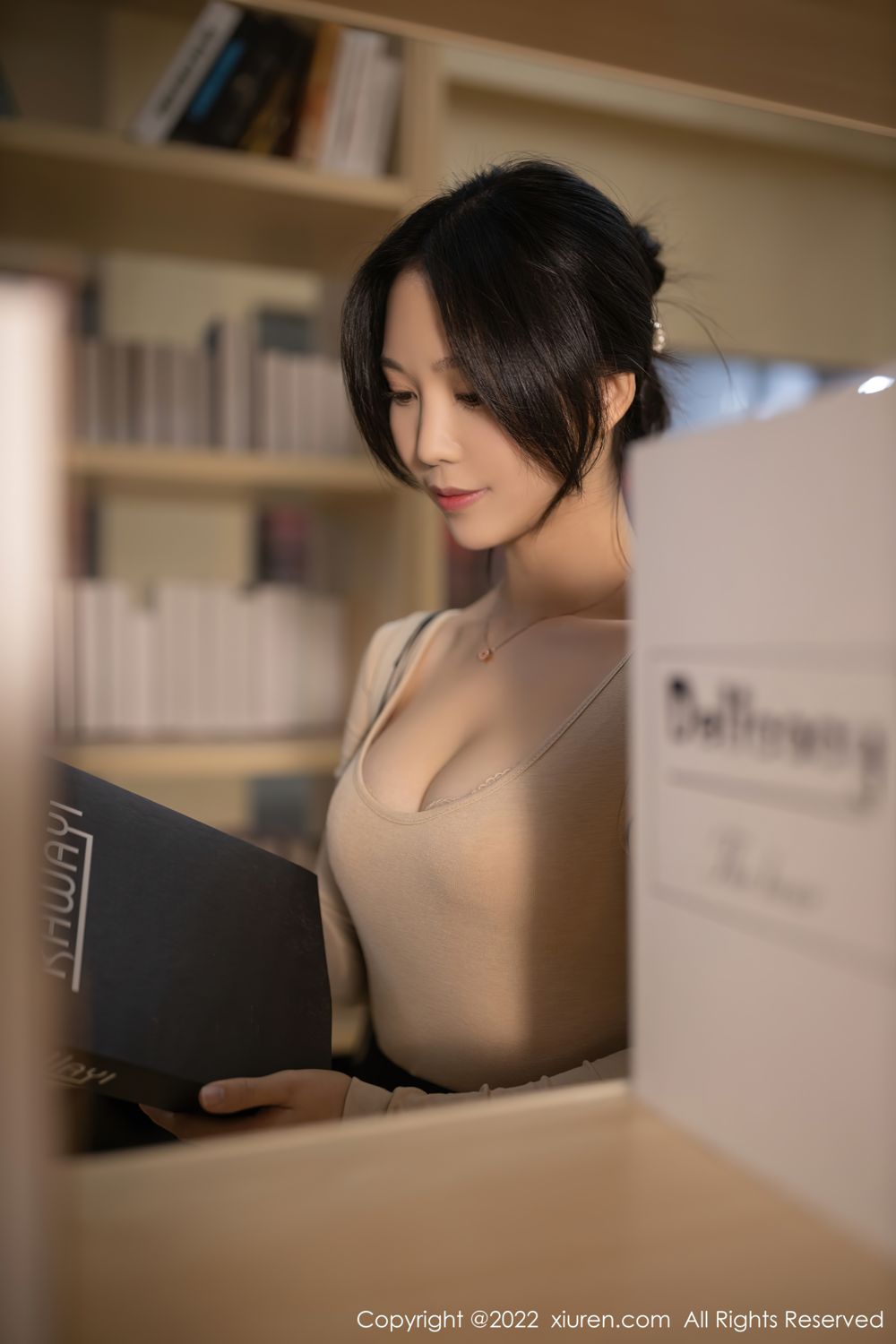 《秀人网 陈若依(抖娘利世) 内衣写真 No.4523》第5张,模特陈若依(抖娘利世),秀人网,内衣主题,全套97张