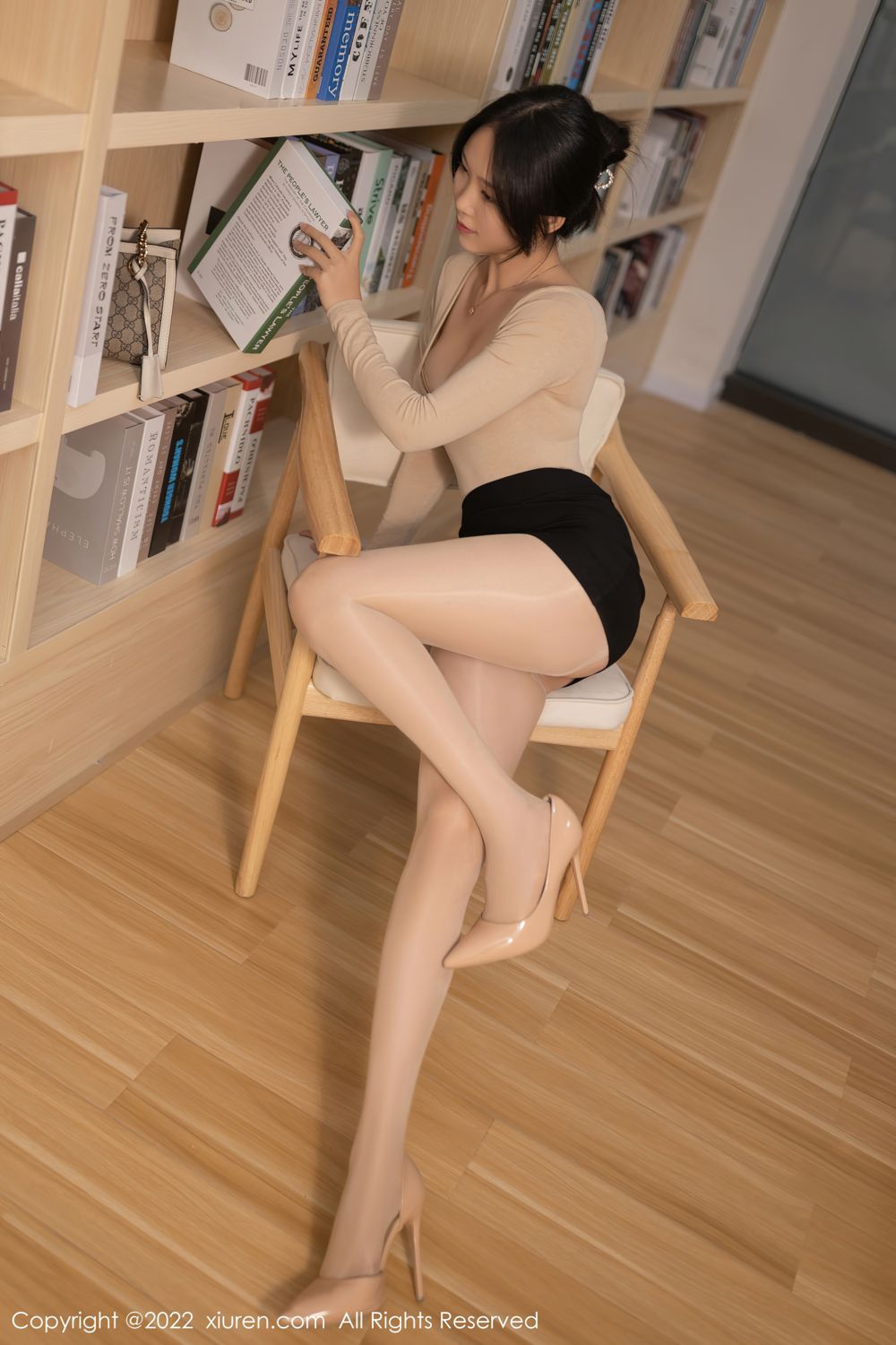 《秀人网 陈若依(抖娘利世) 内衣写真 No.4523》第17张,模特陈若依(抖娘利世),秀人网,内衣主题,全套97张