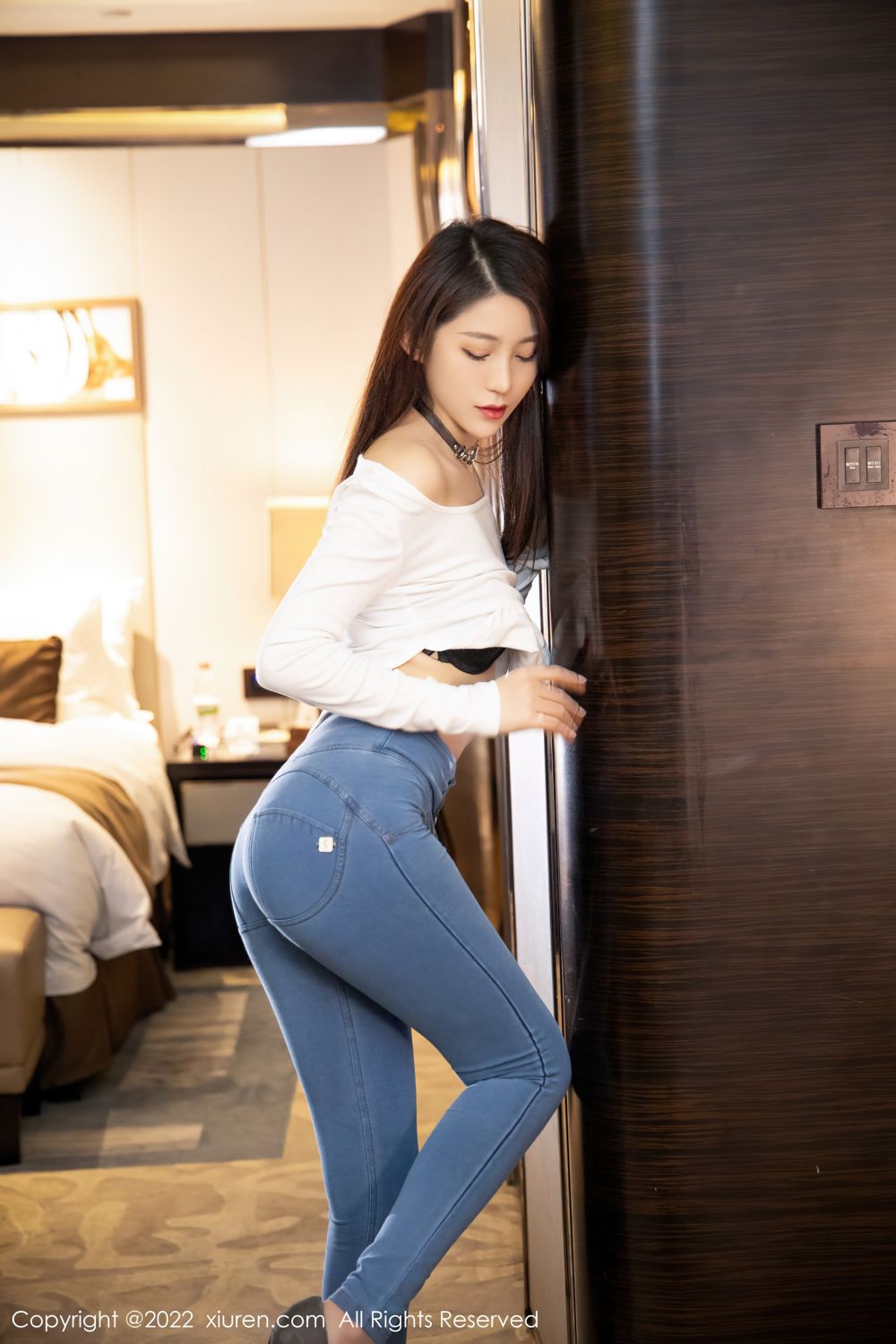 《秀人网 周慕汐(Zhou Mu Xi) 骨感写真 No.4380》第14张,模特周慕汐(Zhou Mu Xi),秀人网,骨感主题,全套51张