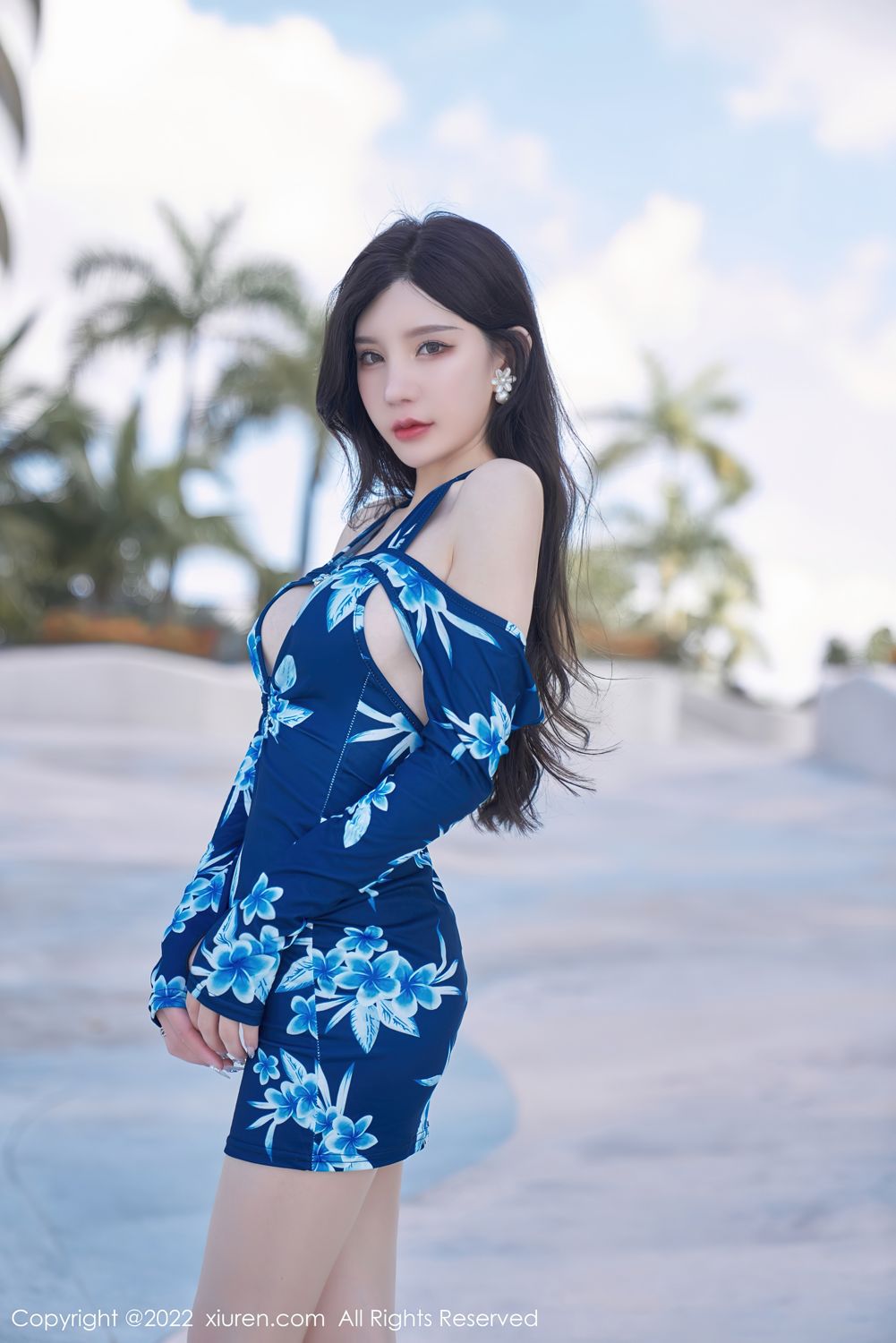 《秀人网 周于希dummy(Dummy Zhou) 性感写真 No.4563》第35张,模特周于希dummy(Dummy Zhou),秀人网,性感主题,全套72张