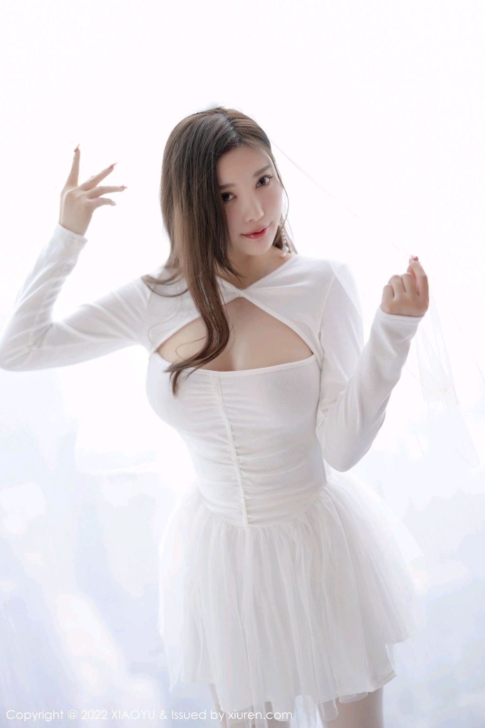 《语画界 杨晨晨 制服写真 VOL.739》第11张,模特杨晨晨,语画界,制服主题,全套72张