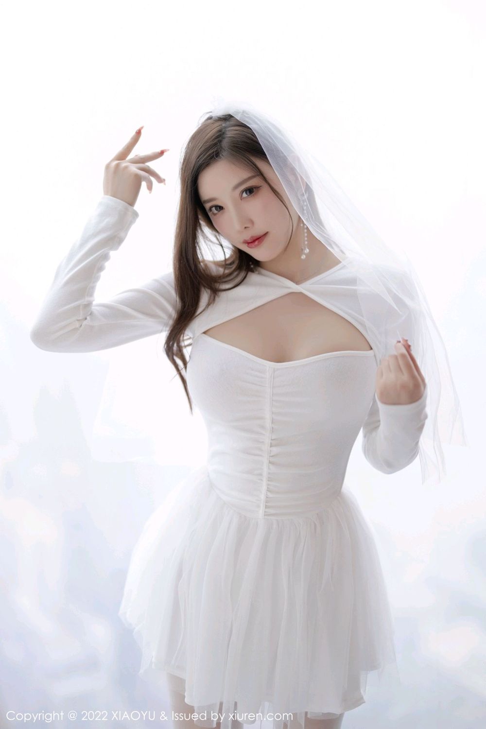 《语画界 杨晨晨 制服写真 VOL.739》第12张,模特杨晨晨,语画界,制服主题,全套72张