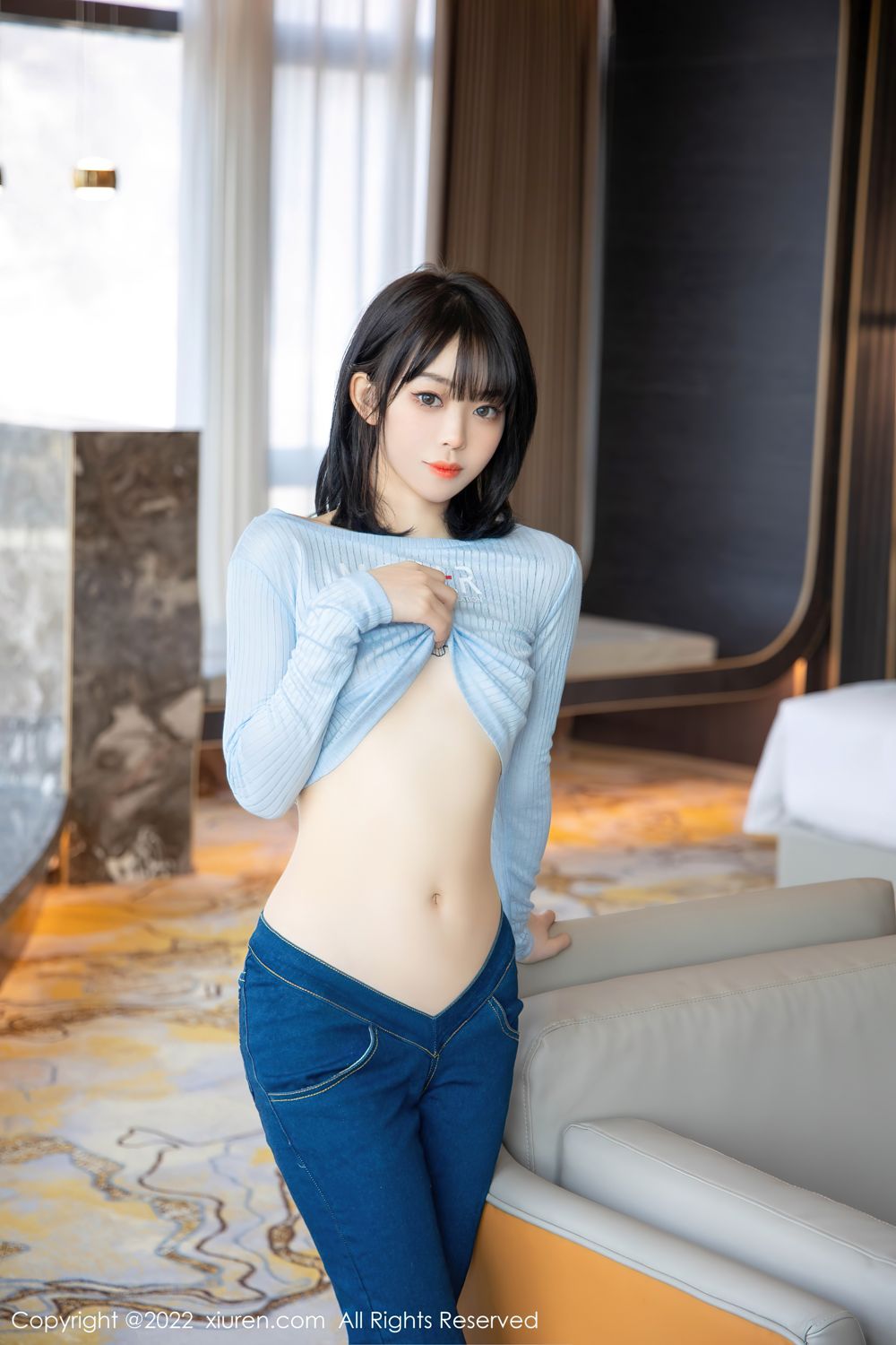 《秀人网 小奶瓶呜呜(Xiao Nai Ping Wu Wu) 性感写真 No.4584》第76张,模特小奶瓶呜呜(Xiao Nai Ping Wu Wu),秀人网,性感主题,全套94张