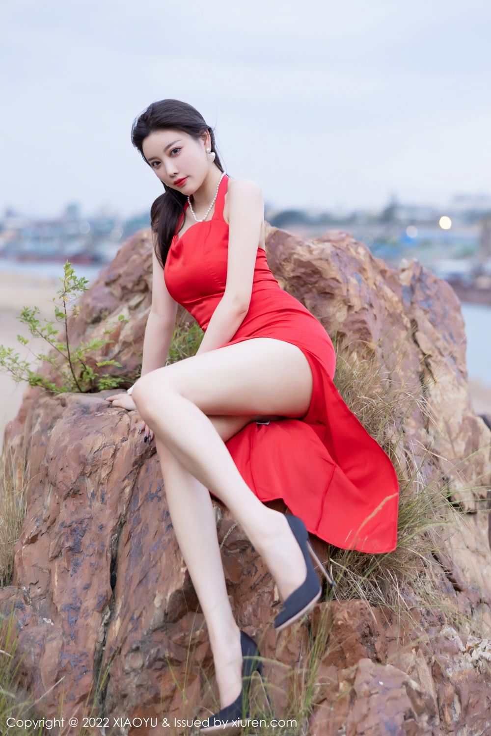 《语画界 杨晨晨 制服写真 VOL.745》第27张，模特杨晨晨，语画界，制服主题，全套73张