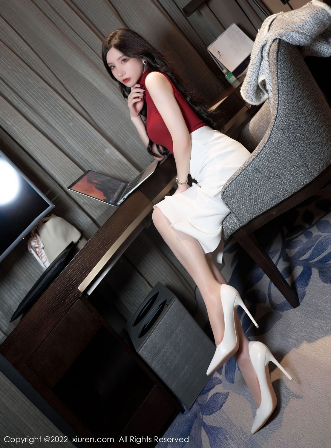 《秀人网 周于希dummy(Dummy Zhou) 性感写真 No.4728》第24张，模特周于希dummy(Dummy Zhou)，秀人网，性感主题，全套61张