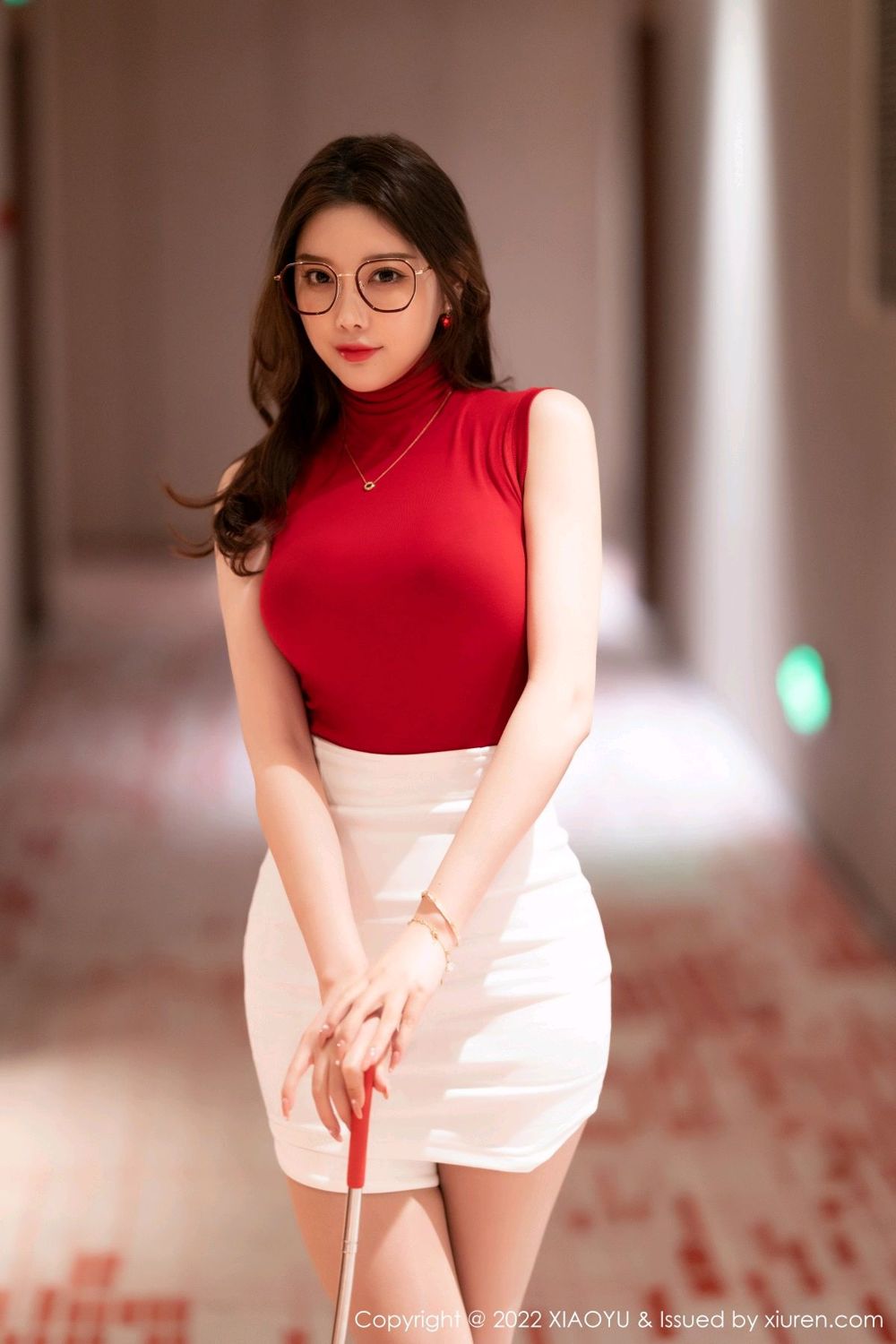 《语画界 杨晨晨 制服写真 VOL.768》第6张,模特杨晨晨,语画界,制服主题,全套72张